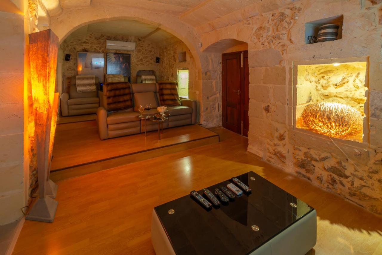 Xagħra Alto Beyondヴィラ エクステリア 写真